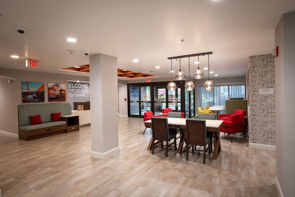Hampton Inn Seaford 2