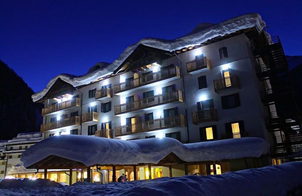 Hotel Cristallo 3 étoiles à Peio Fonti