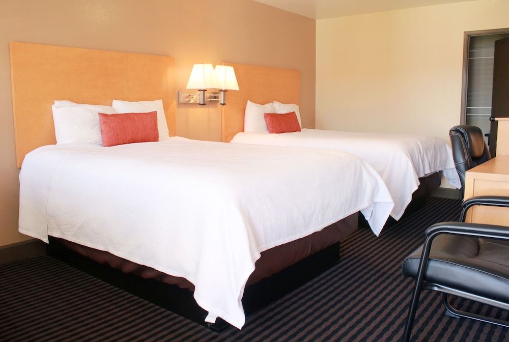 Travelodge by Wyndham Vallejo 3