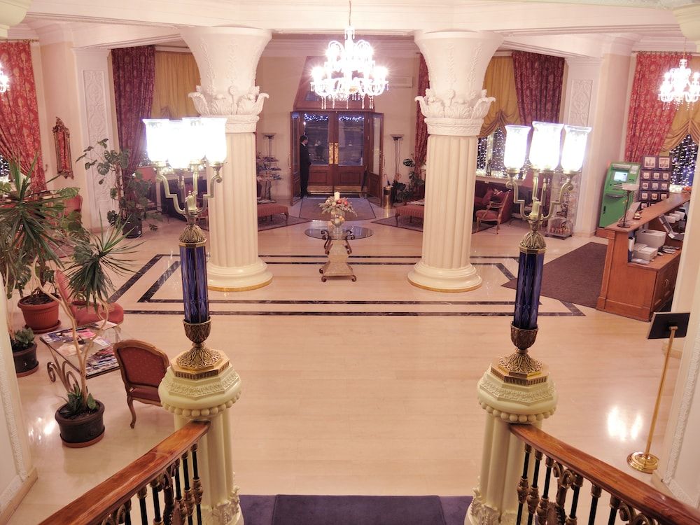 Grand Hotel Ukraine 3