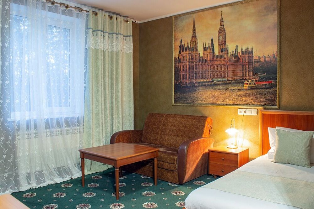 Hotel Britaniya 3