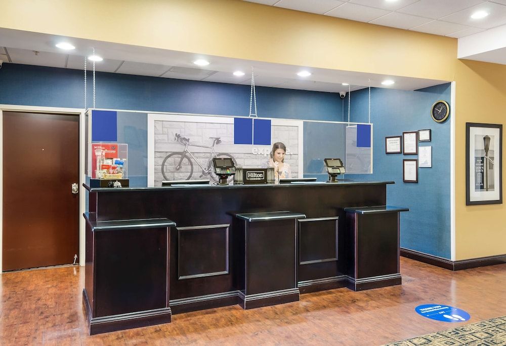 Hampton Inn Galax 3