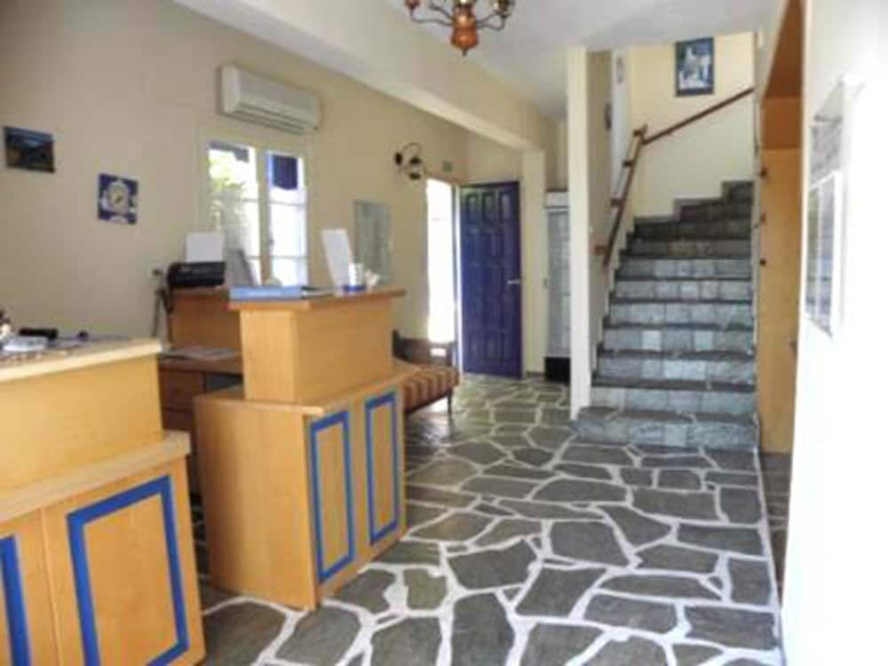 Pension Votsi 2