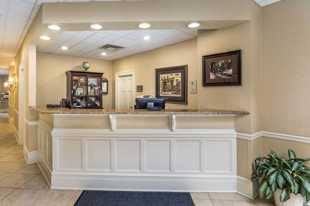 Traditions Hotel & Spa Johnson City - Binghamton, an Ascend Collection Hotel 3