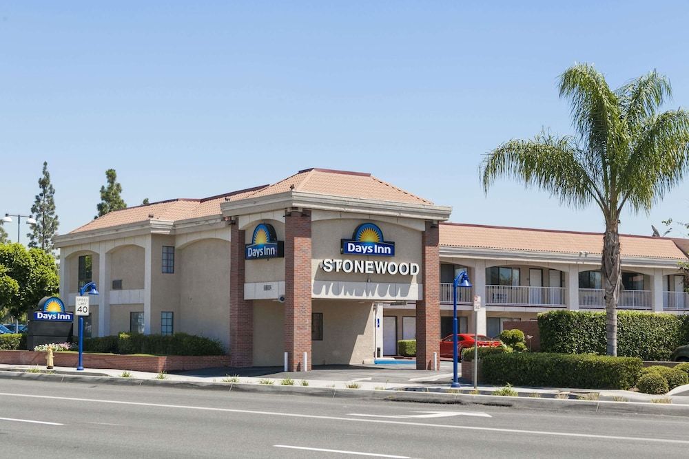 Days Inn by Wyndham Downey 3 estrellas en Downey