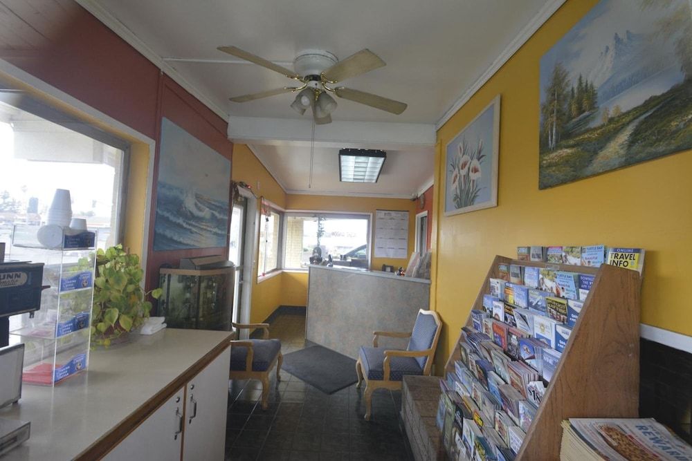 Gateway Inn 3