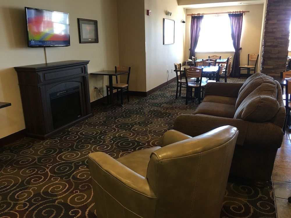 Microtel Inn & Suites by Wyndham Rice Lake 3