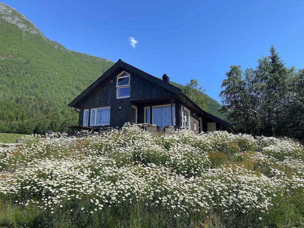 Heinåli Hytta -1 estrellas en Isfjorden