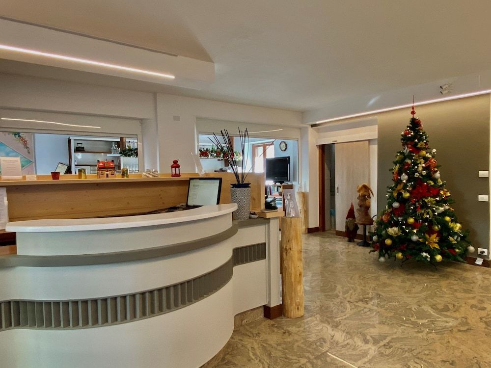 Hotel Sciatori 2