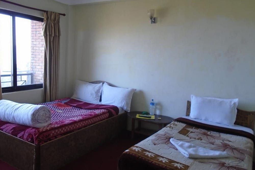 Hotel Nagarkot Holiday Inn 3