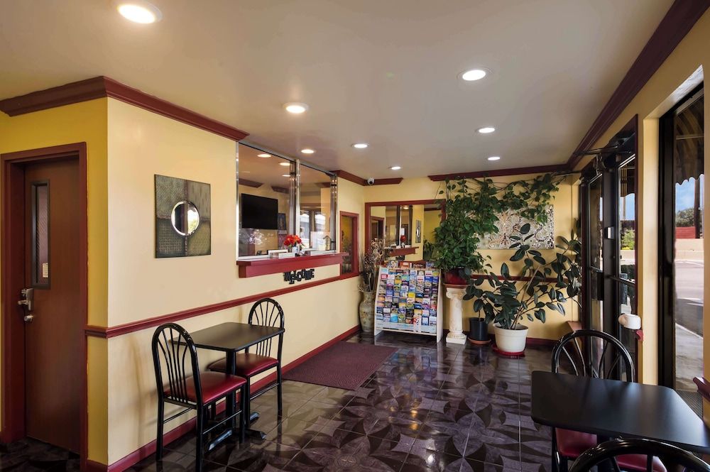Americas Best Value Inn Buda Austin S 3