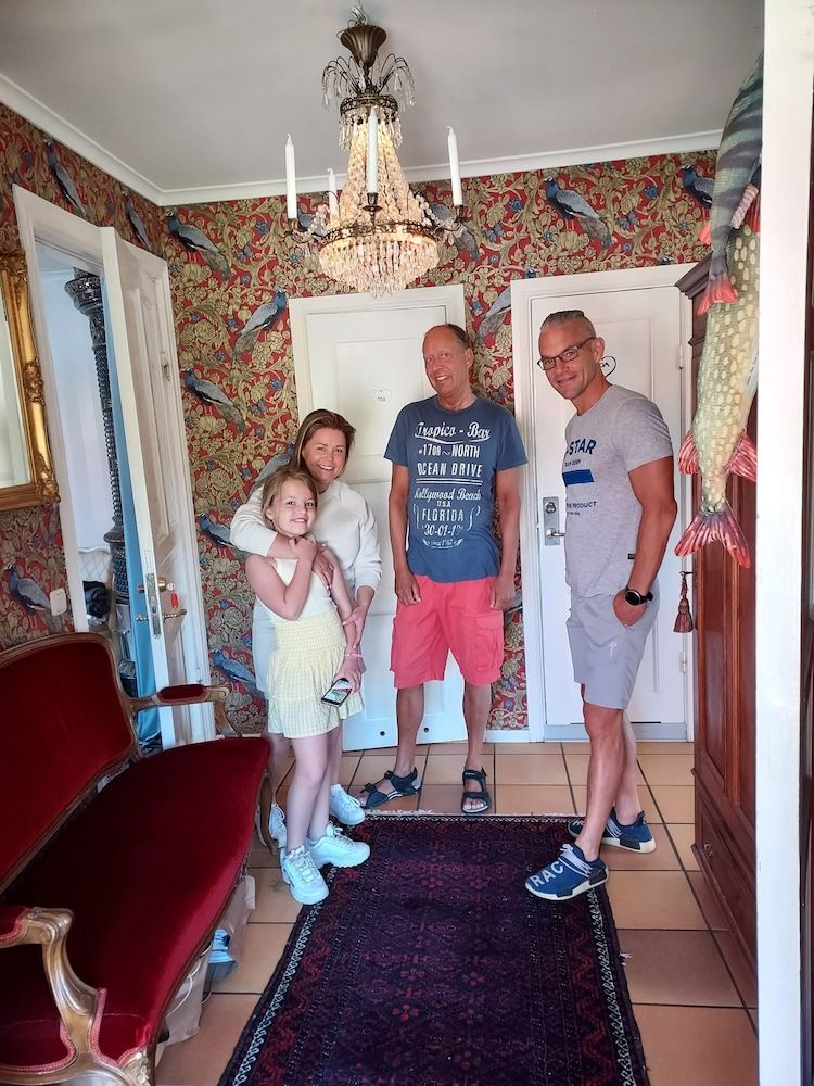 älgbergets b&b -1 estrellas en Ucklum