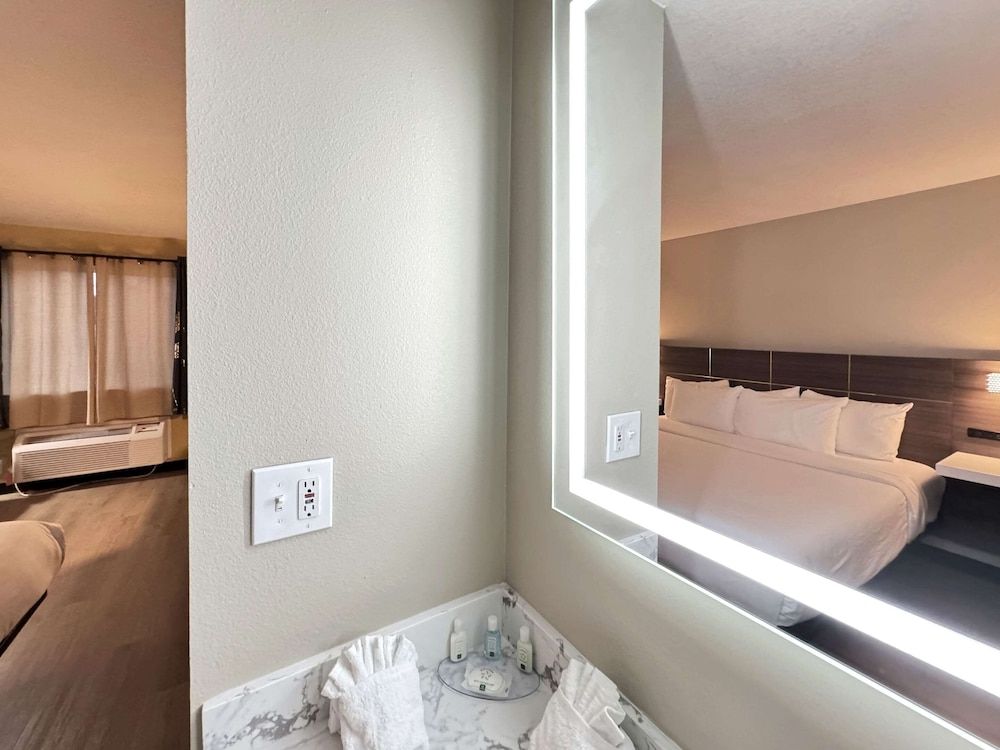 Quality Inn & Suites Willows 3