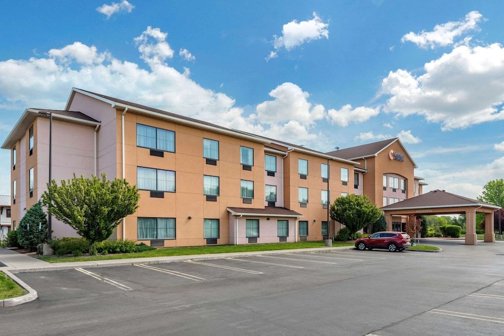 Comfort Inn & Suites Farmington - Victor 3 estrelas em Farmington