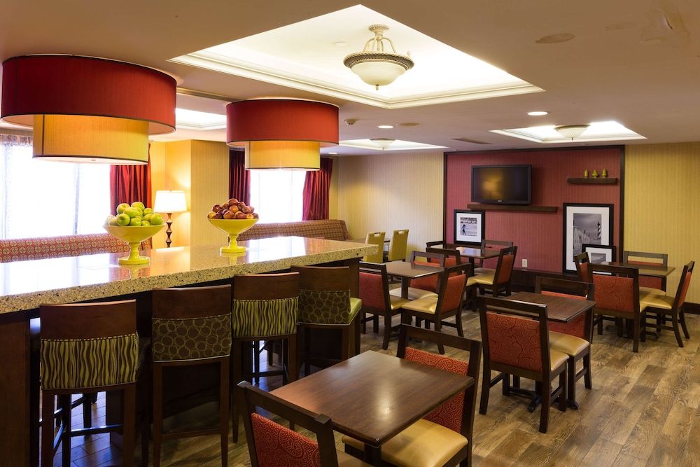 Hampton Inn Washington 2