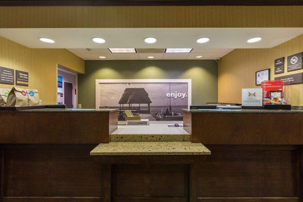 Hampton Inn Washington 3