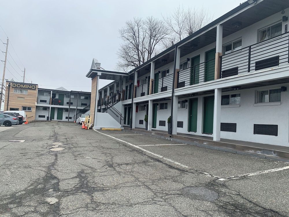 Domino Motel -1 estrelas em North Bergen
