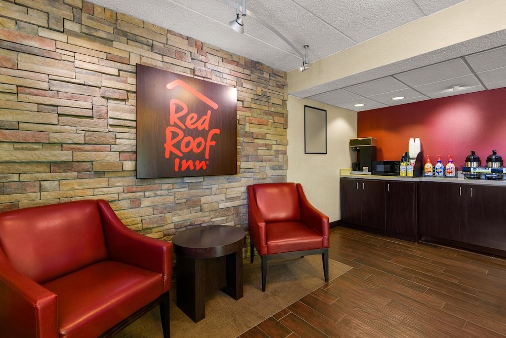 Red Roof Inn Salem 2
