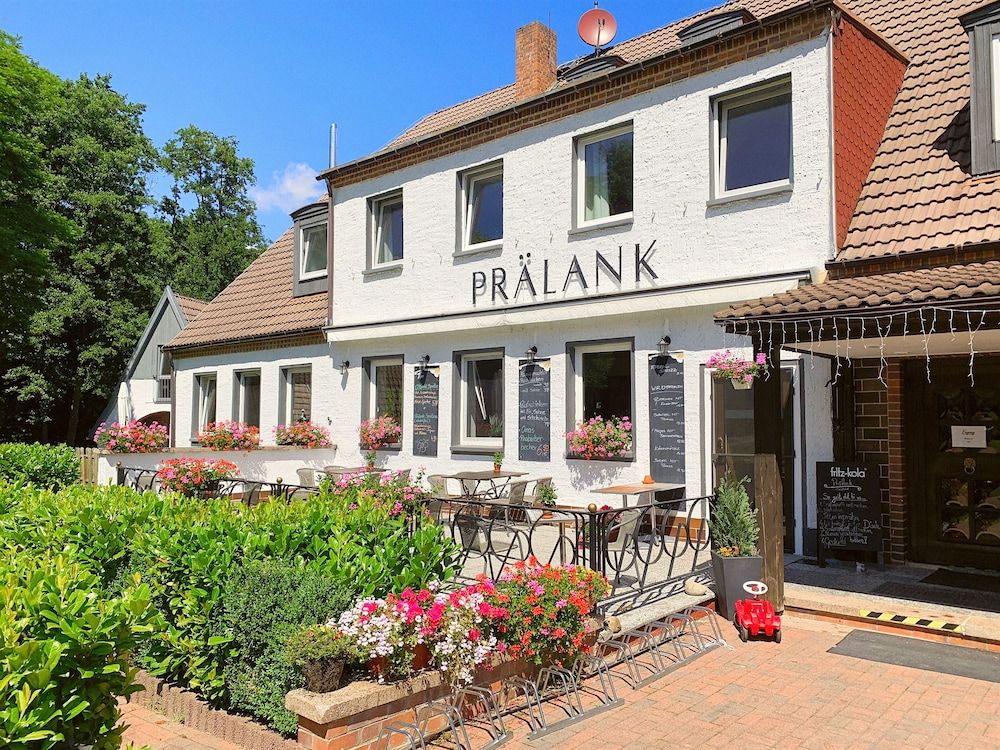 Landhotel Prälank -1 estrelas em Neustrelitz