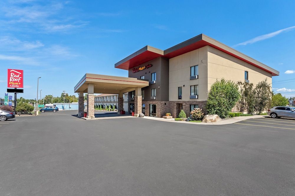 Red Roof Inn PLUS+ & Suites Malone 3 estrellas en Malone