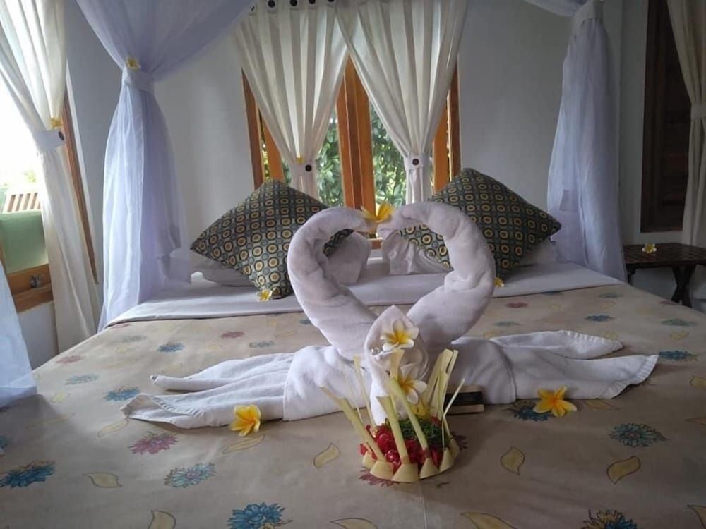 Omunity Bali 3