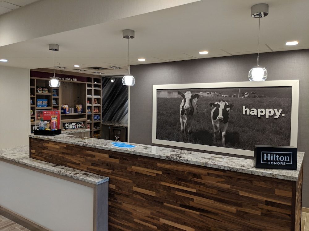 Hampton Inn & Suites Rocky Hill - Hartford South 2