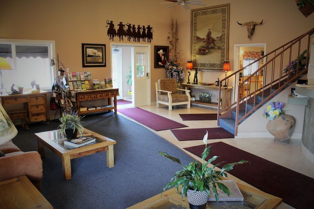 Howard Johnson by Wyndham Springerville 2