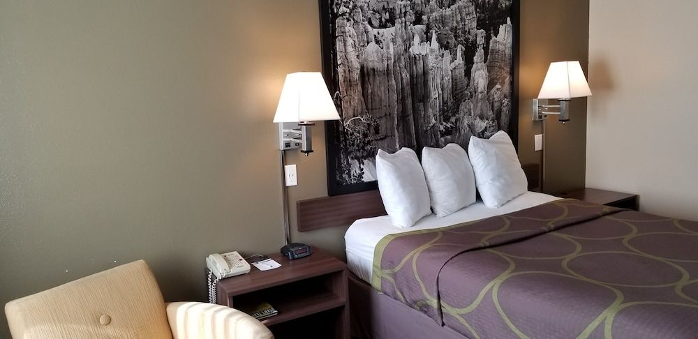 Super 8 by Wyndham Richfield UT 3