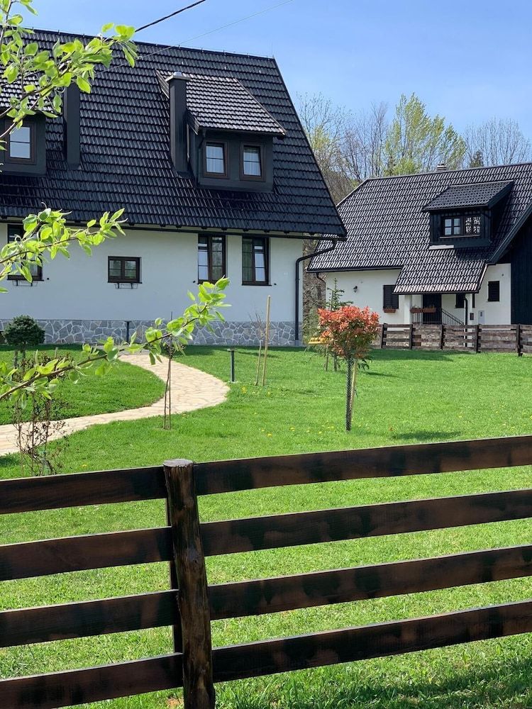Plitvice Falls Cottage 4 estrelas em Plitvica selo
