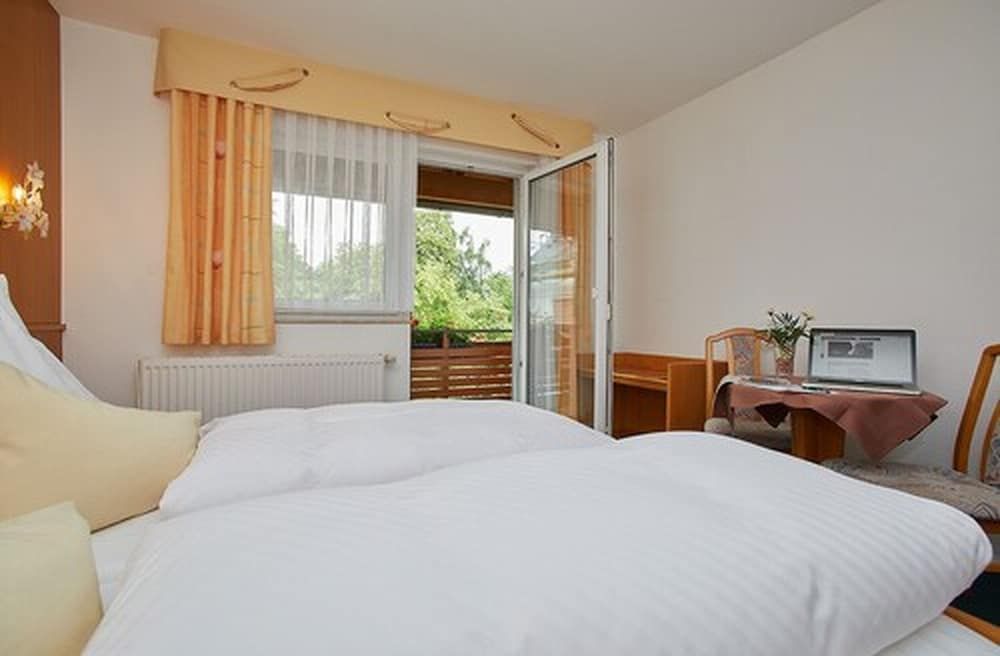 Waldhotel Tannmuehle 2