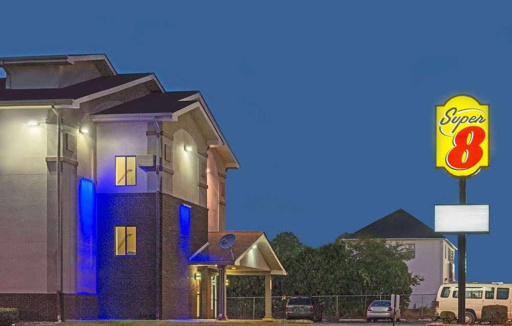 Super 8 by Wyndham New Castle 2 estrelas em New Castle