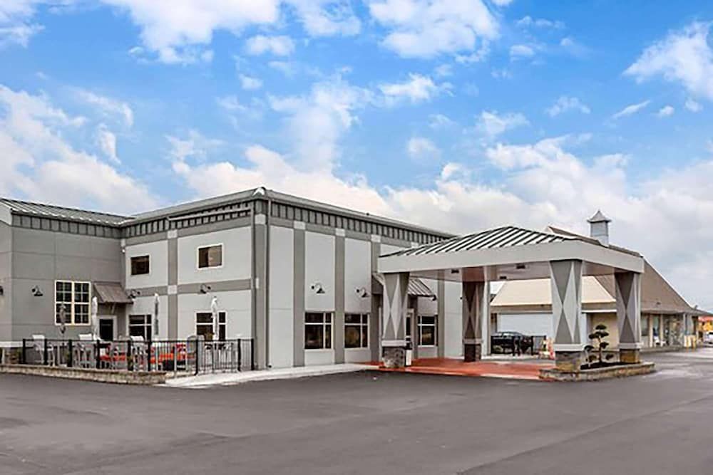 Days Inn & Suites by Wyndham Bowling Green 2 estrellas en Bowling Green