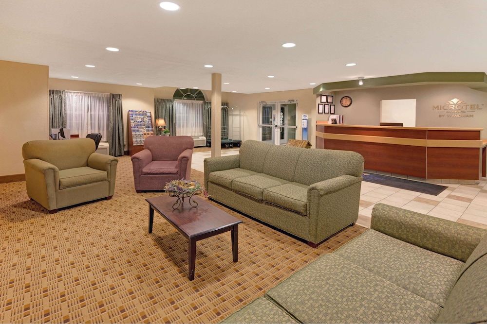 Microtel Inn & Suites by Wyndham Jasper 3
