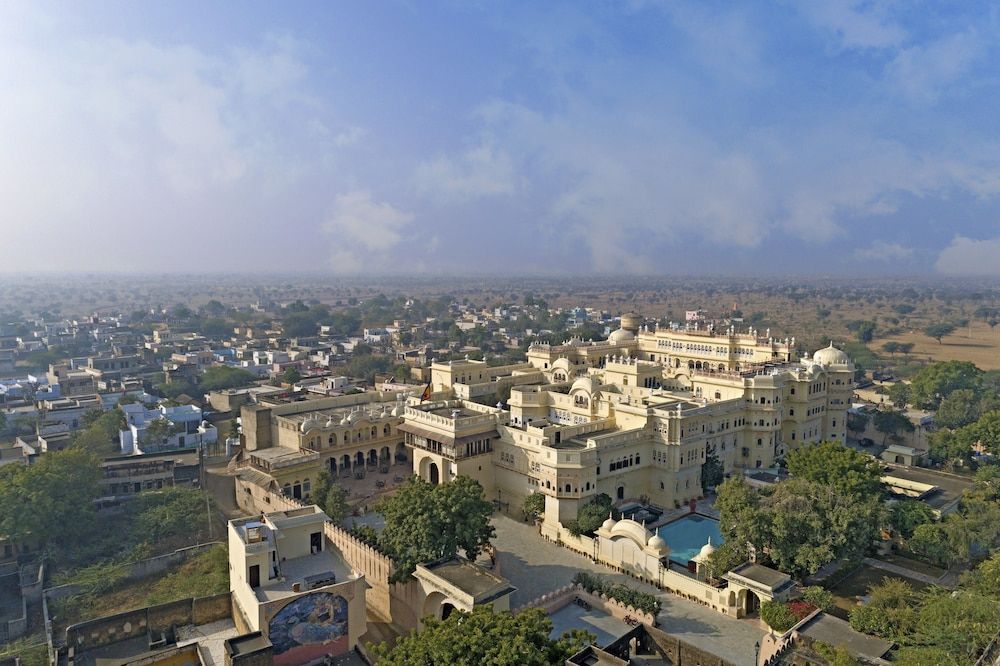 Alsisar Mahal - A Heritage Hotel 4 estrellas en Alsīsar