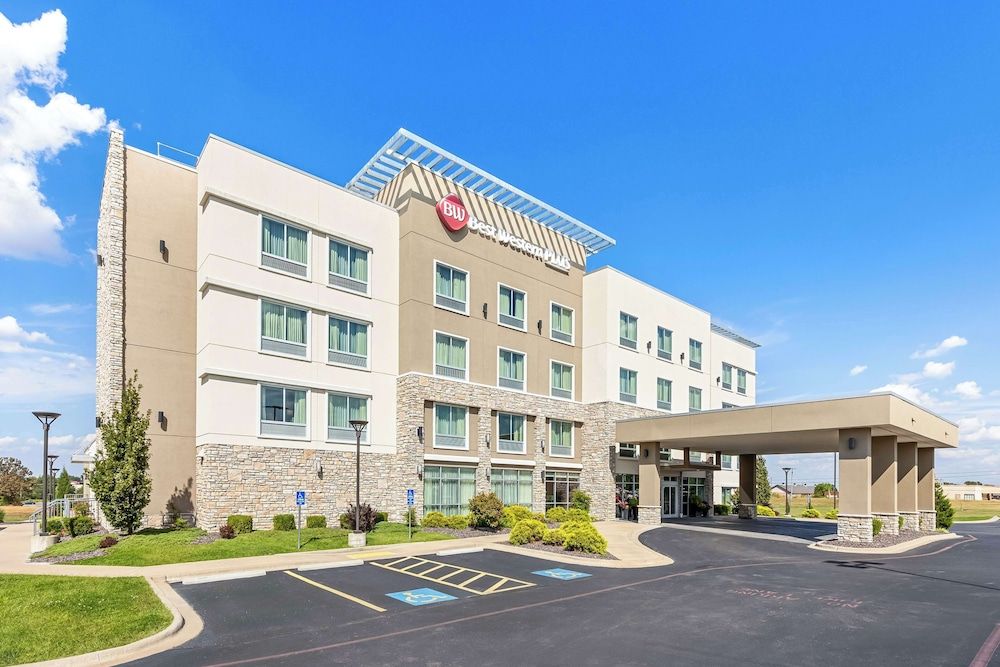 Best Western Plus Bolivar Hotel & Suites 3 estrellas en Bolivar