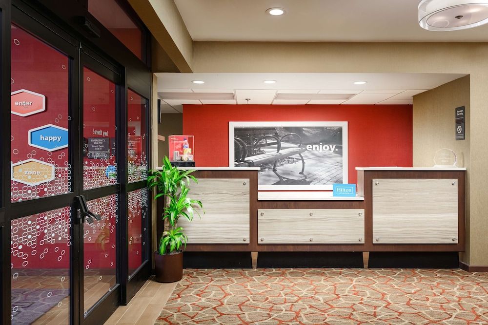 Hampton Inn Oak Ridge Knoxville 2