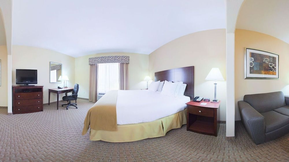 Holiday Inn Express Hotel & Suites GUYMON by IHG 3