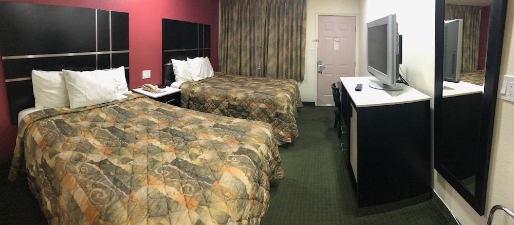 Days Inn by Wyndham Oroville 3