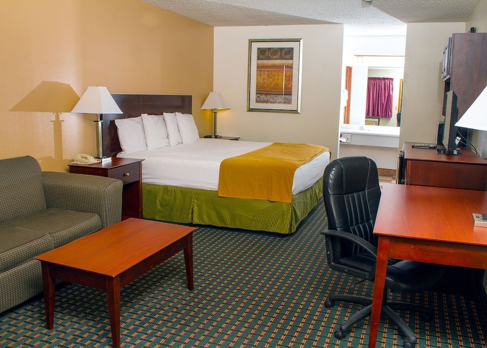 Budget Inn and Suites 3