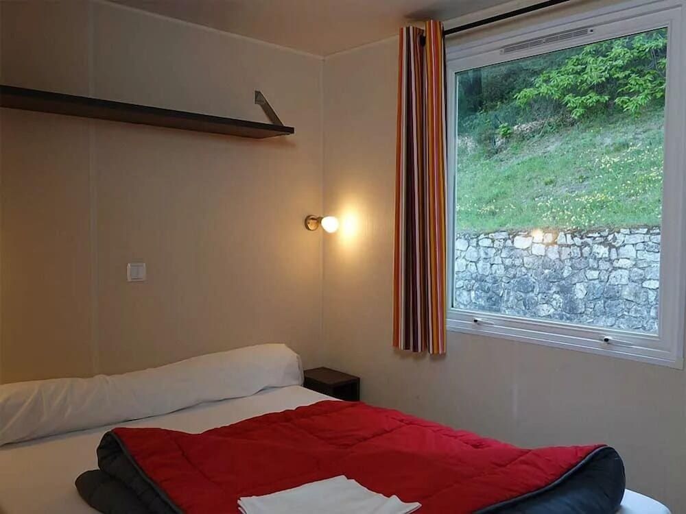 Camping Lac de Villefort 2