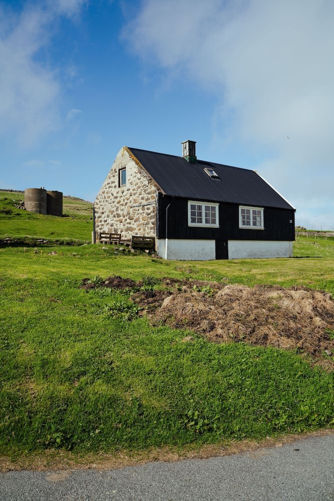 The Real Faroese Experience -1 estrellas en Skálavík