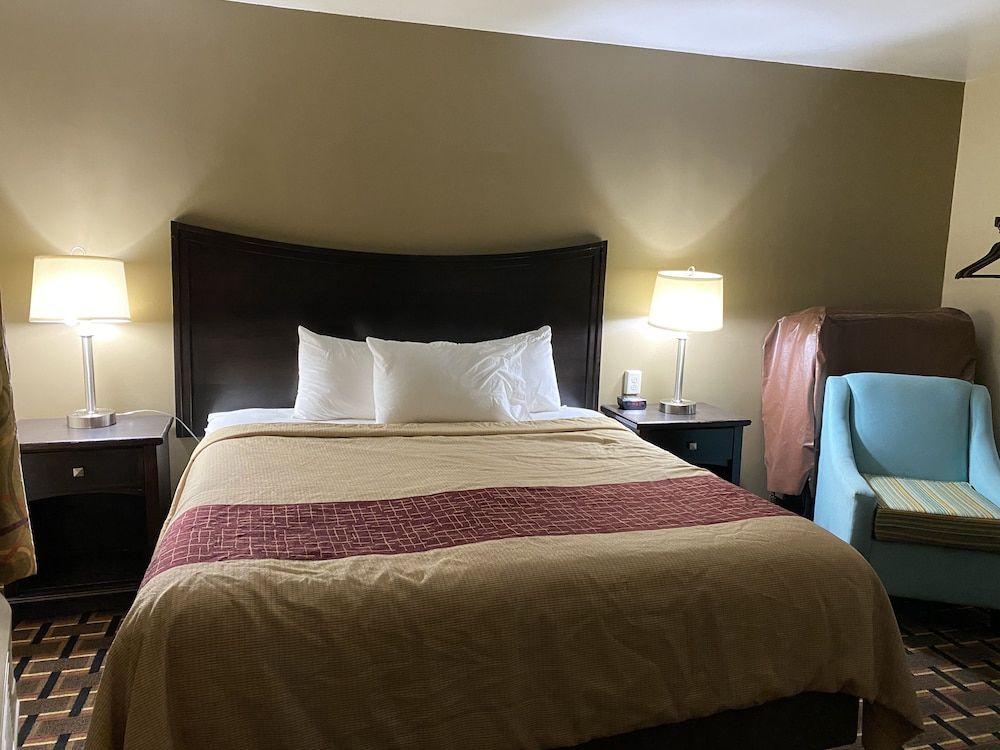 Executive Inn 2