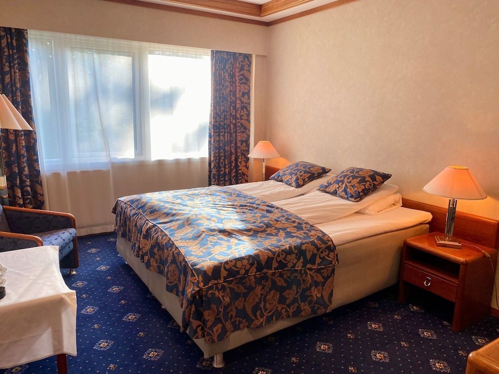 Alver Hotel AS 2
