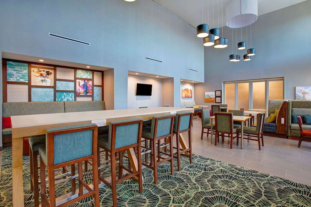 Hampton Inn & Suites Borger 2