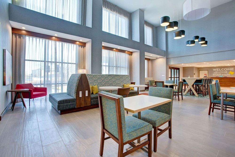 Hampton Inn & Suites Borger 3