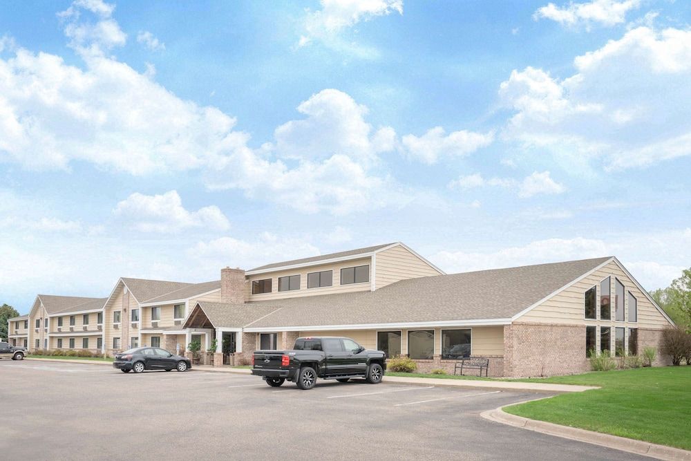 Baymont by Wyndham Lakeville 2 estrelas em Lakeville