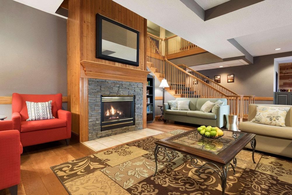 Country Inn & Suites by Radisson, Minneapolis/Shakopee 3