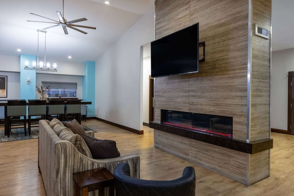 Super 8 by Wyndham Belgrade/Bozeman Airport 3