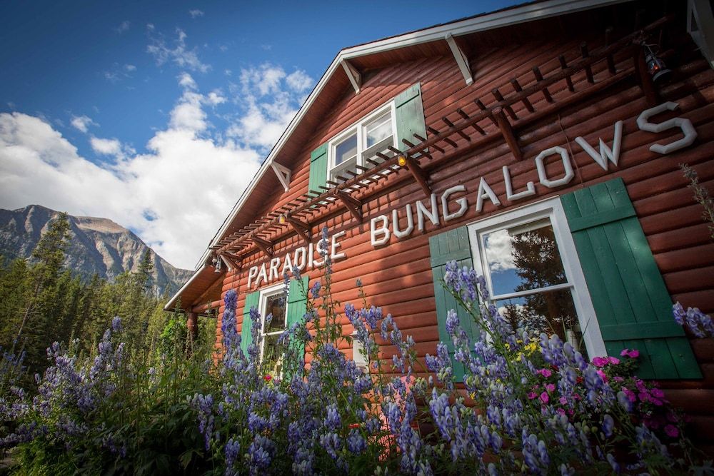 Paradise Lodge & Bungalows 3 estrellas en Lake Louise