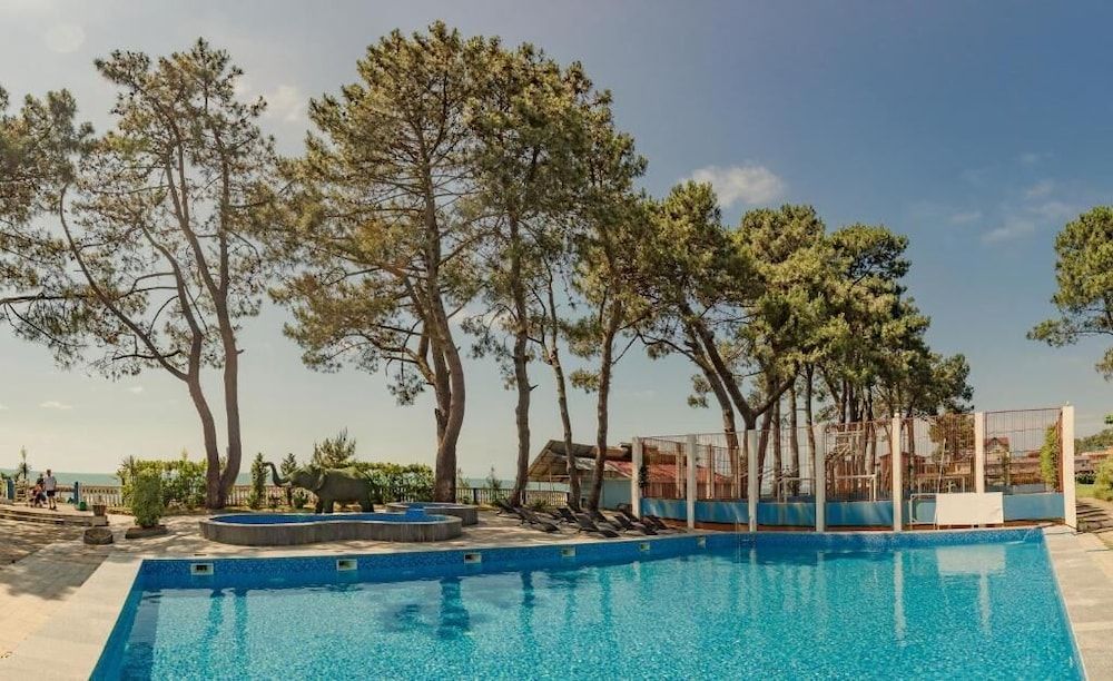 Kolkhida Resort & Spa 4 estrellas en Ureki